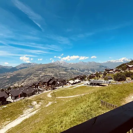 T2 5 Pers, Skis Aux Pieds, Balcon, Ascenseur - Vallandry - Fr-1-757-110